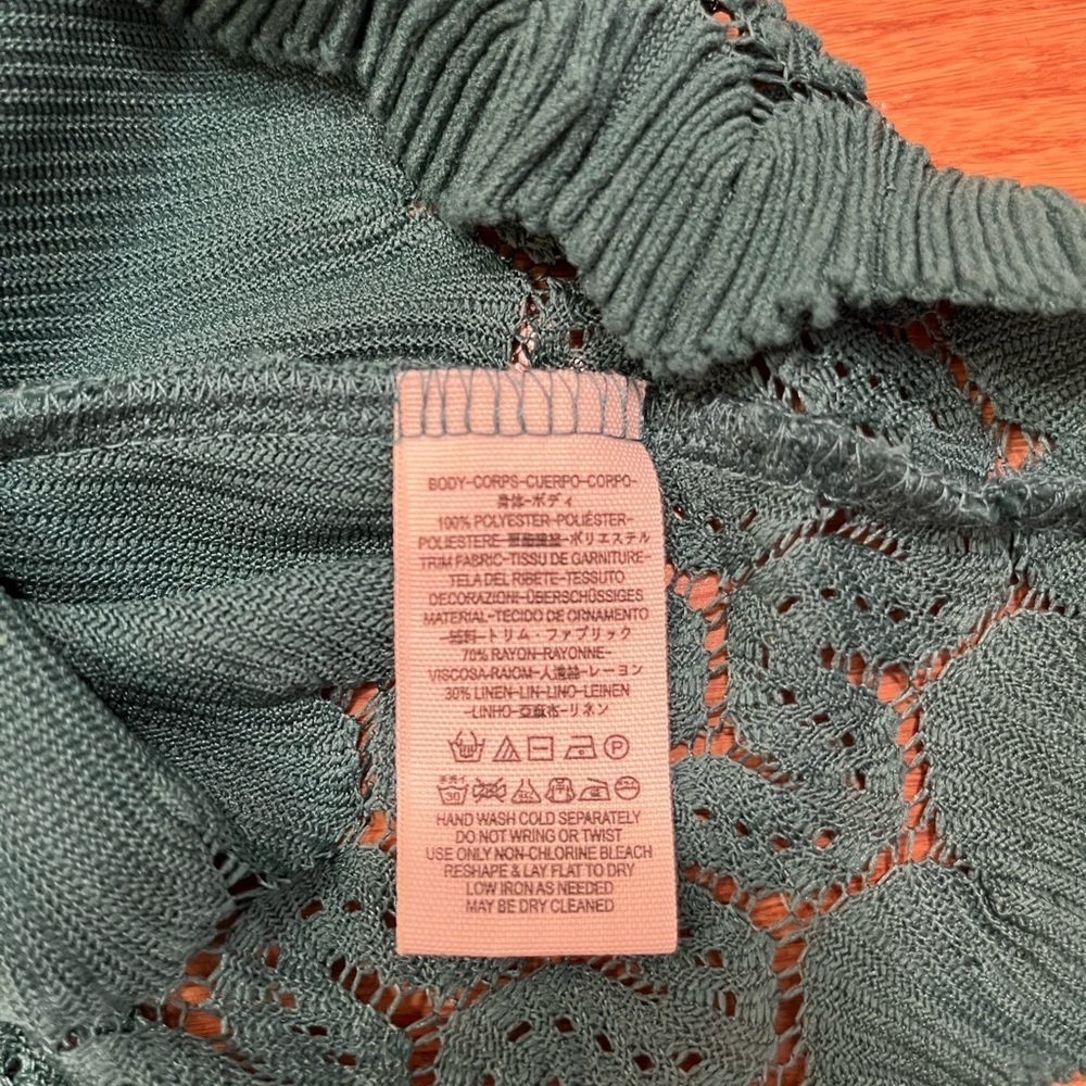 Free People Fire Island Open Knit top. Green, 3/4 sleeve, waist tie, lace. Large - Picture 9 of 15